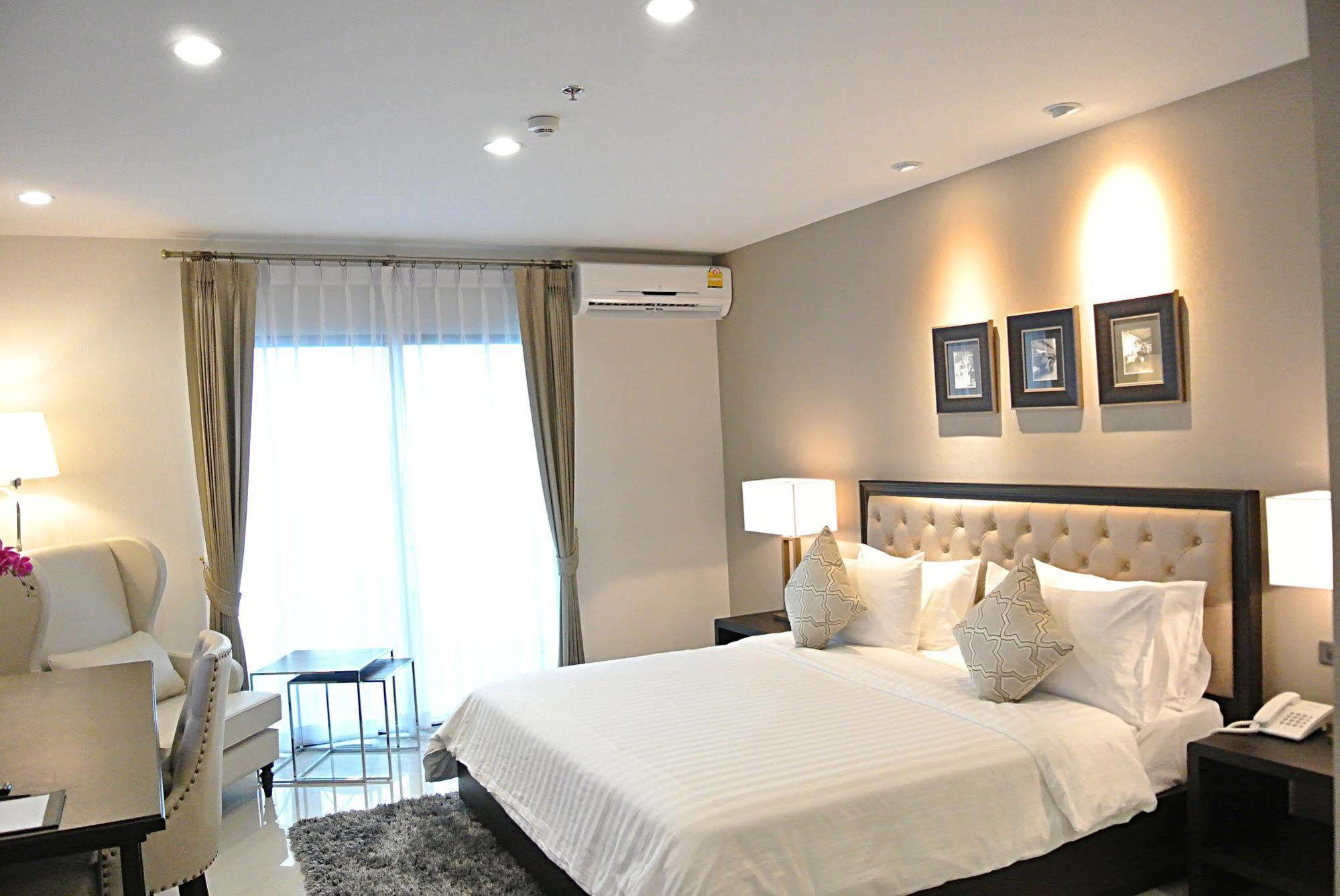 Sn Plus Hotel - Sha Plus Pattaya Buitenkant foto